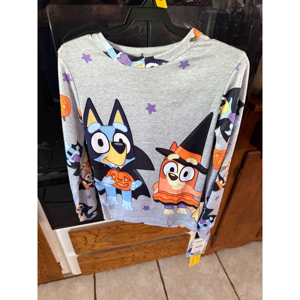 Bluey Halloween Pajamas Kids Size 10 Gray Vampire Bingo Witch Snug Fit NWT